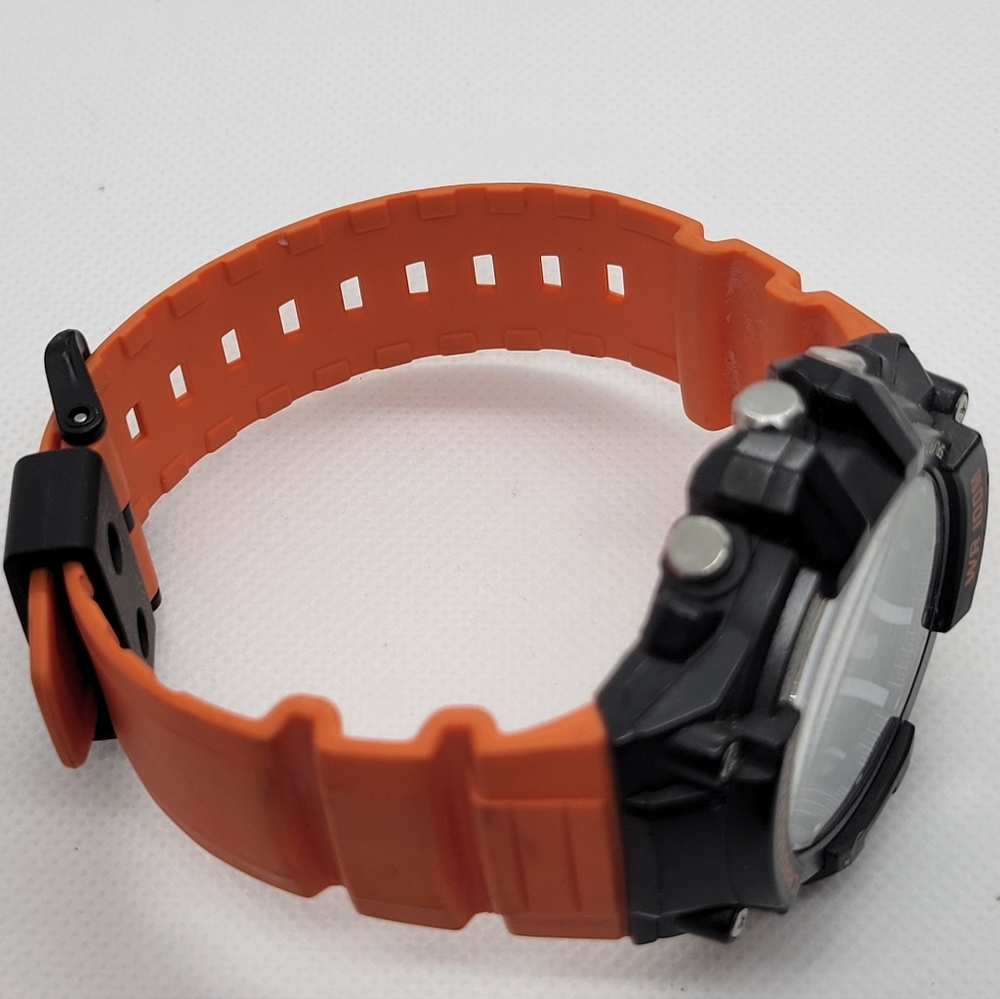 Casio Watch - image 6